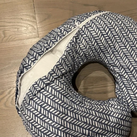Boppy Blue and White Nursing Pillow - Picture 4 of 5